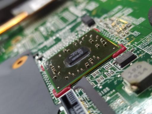 عکس تعمیرات نوت بوک و موبایل موبوکام خسروی