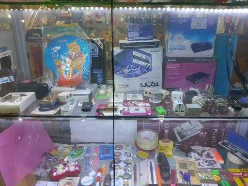 عکس تعمیرات رایانه و تلفن پاناسونیک باران