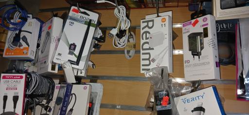 عکس تعمیرات رایانه و تلفن پاناسونیک باران