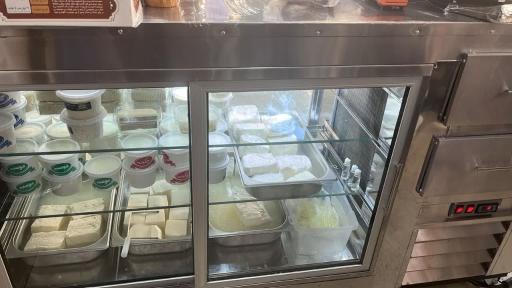 عکس لبنیات سنتی سراب 