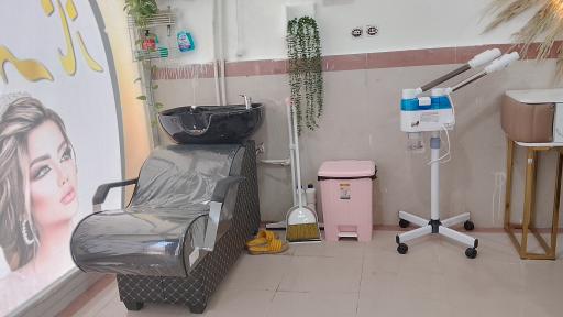 عکس سالن زیبایی الهه ناز