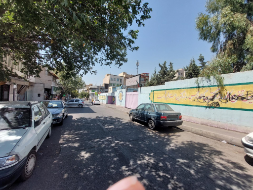 عکس دبیرستان دخترانه پارس