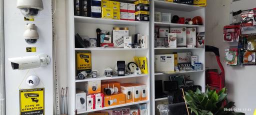 عکس فروشگاه سیستم های حفاظتی و امنیتی متین