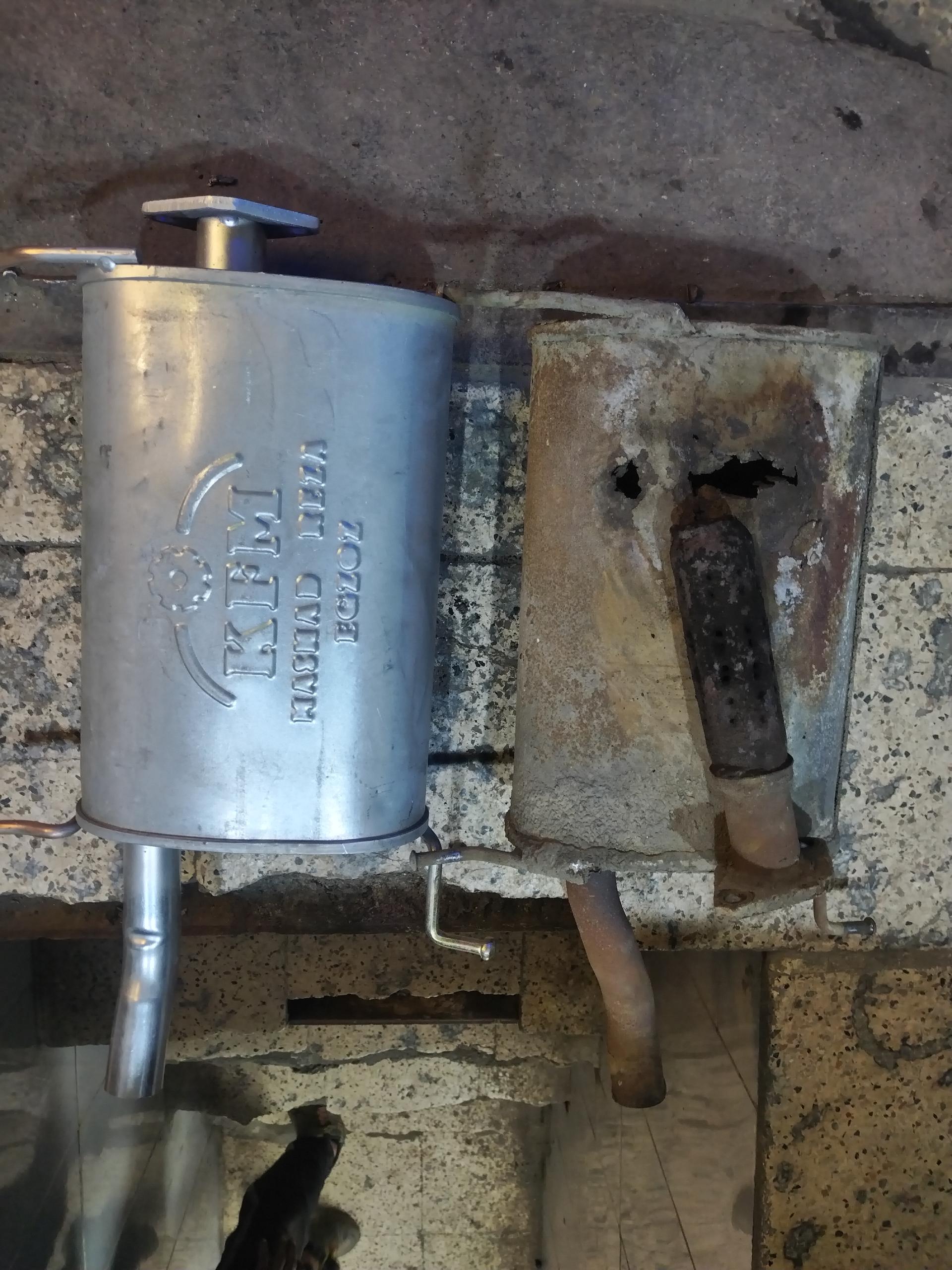 عکس نمایندگی اگزوز وحیدیان 