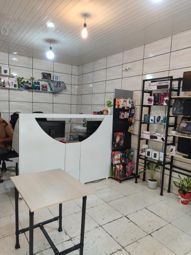 عکس فروشگاه پیسی سنتر