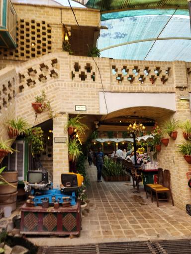 عکس رستوران و سفره خانه سنتی سندباد