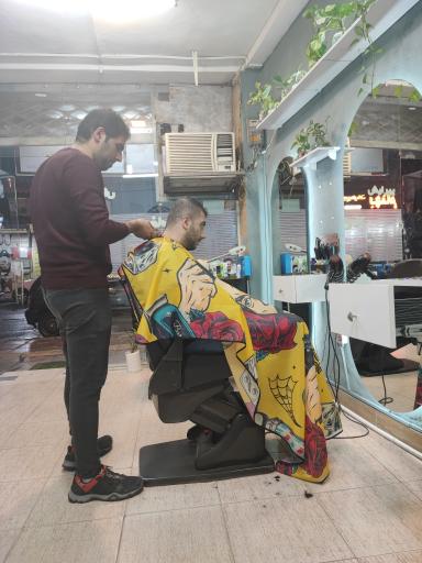 عکس پیرایش آقای خاص