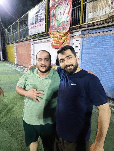 عکس زمین چمن فوتبال گلزار