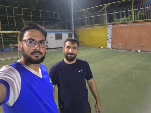 عکس زمین چمن فوتبال گلزار