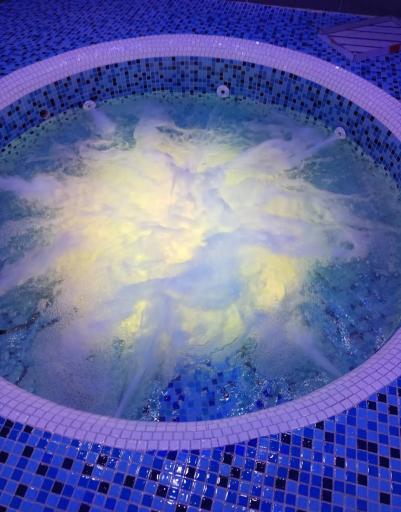 عکس مجتمع ورزشی درمانی انرژی پلاس