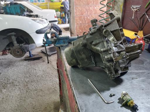 عکس تعمیرگاه رایان خودرو