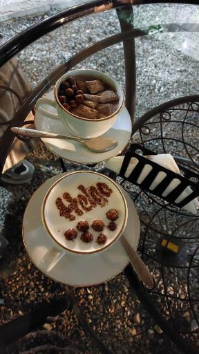 عکس کافه هلگا