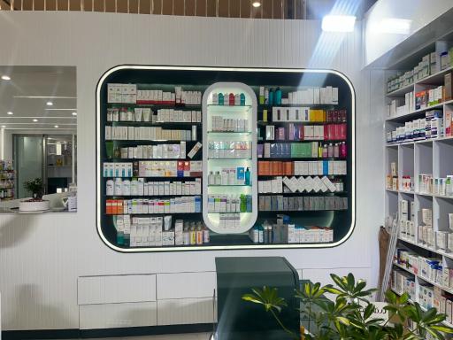 عکس داروخانه شبانه روزی دکتر حیدری