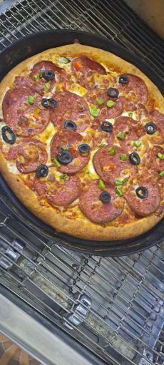 عکس فست فود بمبی نو شعبه ۳