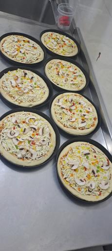 عکس فست فود بمبی نو شعبه ۳