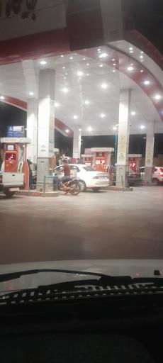 عکس پمپ بنزین گلستان