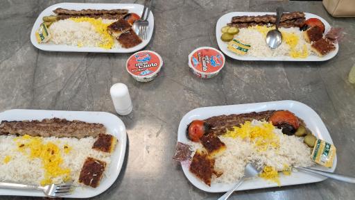 عکس کترینگ یاران 