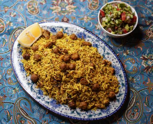 عکس رستوران سنتی وکیل