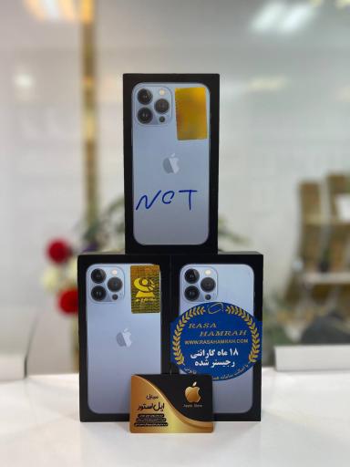 عکس موبایل اپل استور 