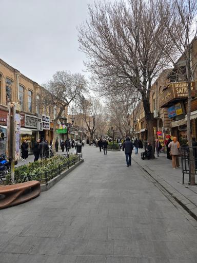 عکس بازار بزرگ تربیت