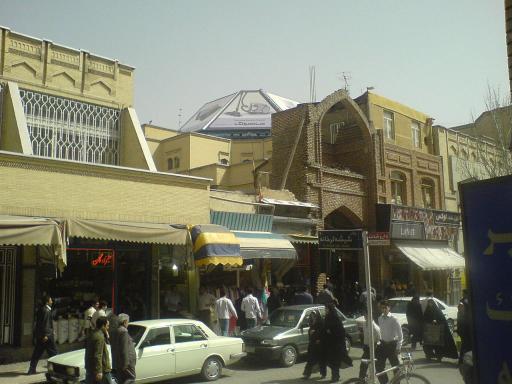بازار بزرگ تربیت