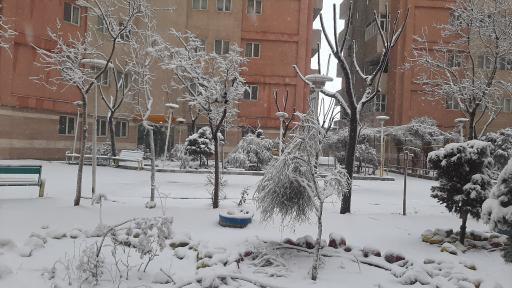 عکس مجتمع مسکونی بوستان
