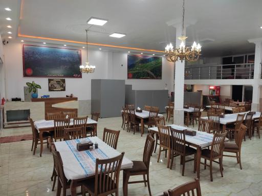 عکس چلو جوجه  اردشیر و پسران