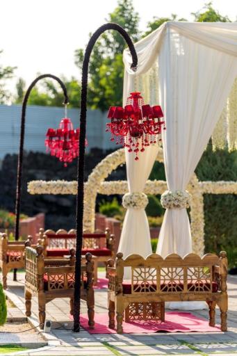 عکس باغ تالار تاج