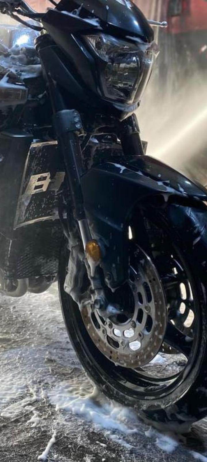 عکس کارواش موتور سیکلت رسالت