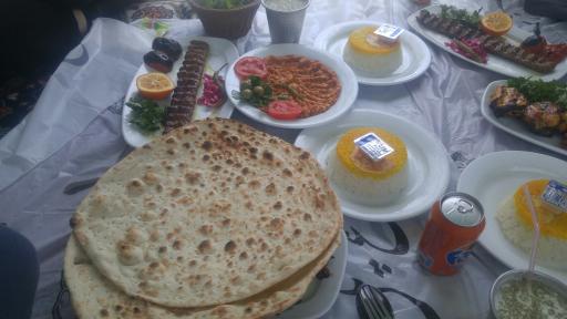 عکس رستوران پل فرحزاد