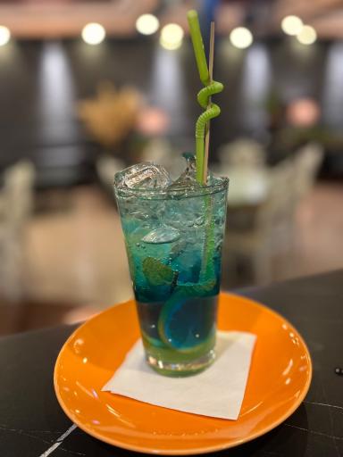 عکس کافه سنی