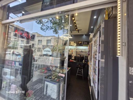 موبایل کارو