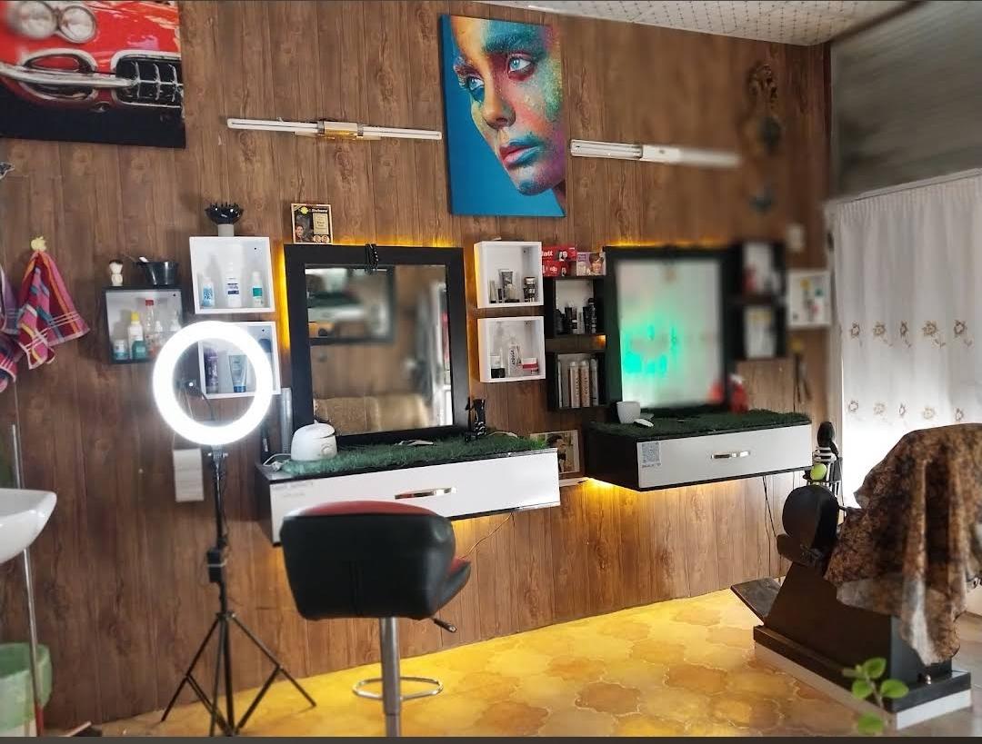 عکس پیرایش قیچی طلا