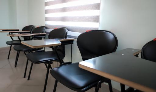 عکس آموزشگاه زبان امین