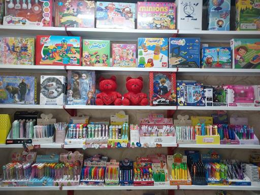 عکس فروشگاه لوازم‌التحریر علیزاده