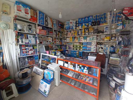 عکس لوازم برقی و ابزارآلات طاهری