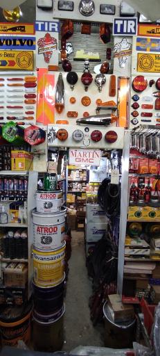 عکس فروشگاه یدک ماک