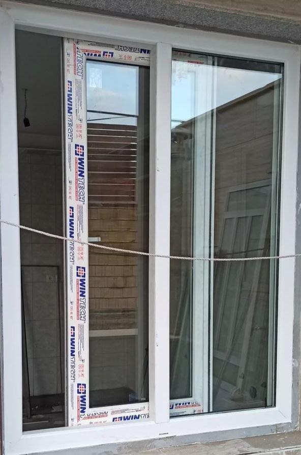 عکس خدمات در و پنجره آلومینیوم 