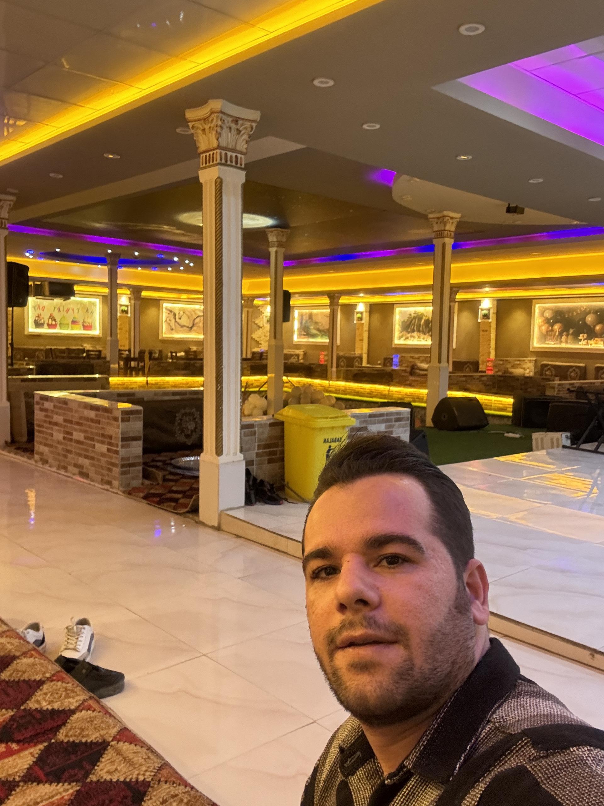 عکس رستوران سنتی کاسیت