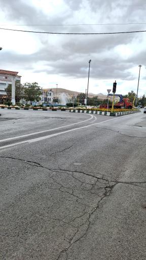 عکس میدان معلم