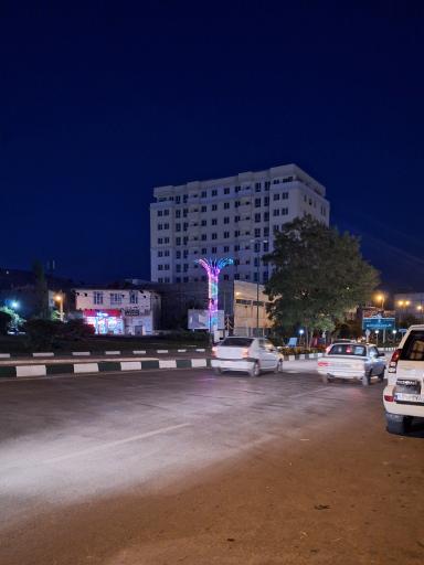 عکس میدان معلم