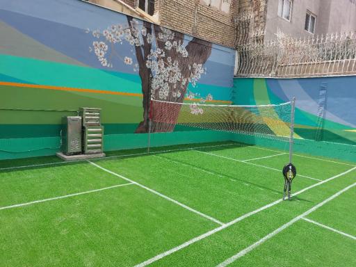 عکس دبیرستان سخن متوسطه اول دخترانه