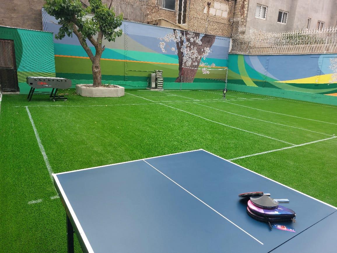 عکس دبیرستان سخن متوسطه اول دخترانه