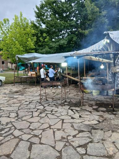 عکس غرفه چایی آتیشی