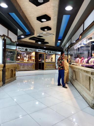 عکس بازار طلا و جواهرات مهتاب