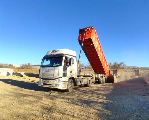 عکس بازار بزرگ مصالح ساختمانی غرب نجف آباد