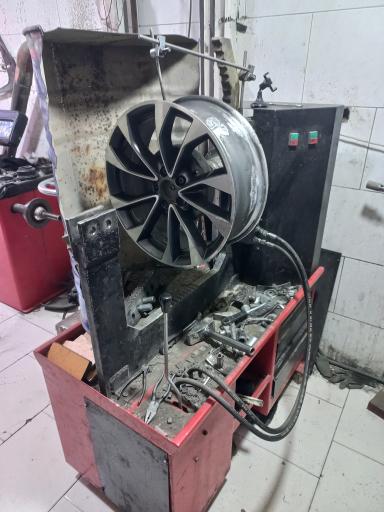 عکس تابگیری رینگ اسپرت و آهنی اطمینان