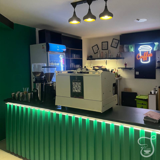 عکس کافه رستوران تیام