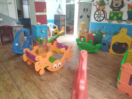 مهد کودک نور برتر