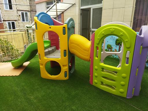 عکس مهد کودک نور برتر